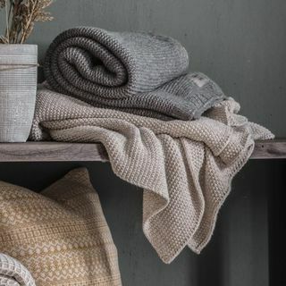 Jytte Chunky Knit Throw in Grey