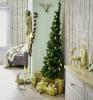 See pool jõulupuu sobib suurepäraselt väikestesse ruumidesse