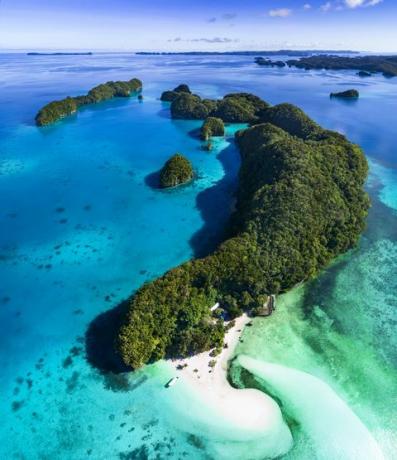 Vaade õhust Palau saared ja liivatorn mõõna ajal
