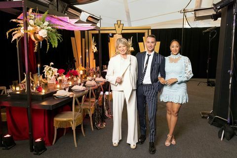 hgtv eelseisvas lauasõdade sarjas mängivad peaosa Martha Stewart ja tamera mowry housley