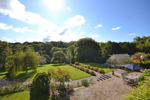 Vana pastoraat - Helston - Cornwall - aed - OnTheMarket.com