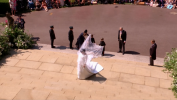 Esimene täielik pilk Meghan Markle'i Givenchy kuninglikule pulmakleitile