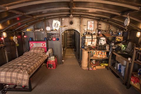 Aasta Cuprinoli kuur - Colin Furze Secret Bunker - lühinimekiri 2017 #Notashed