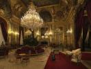 Airbnb kuulutab Pariisis Louvre'i muuseumis välja magamisasemete võistluse