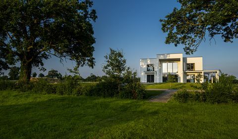 Eraldi süsinikneutraalne passivhaus pluss kodu müügiks Norfolkis