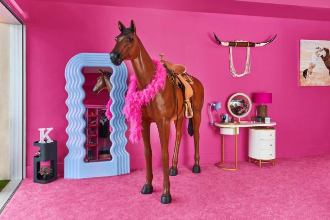 Barbie malibu unistustemaja saate broneerida airbnb-s