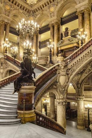 palais garnier ooperi airbnb fantoom